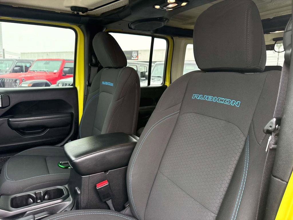 Used 2023 Jeep Wrangler Unlimited Rubicon 4xe image 24