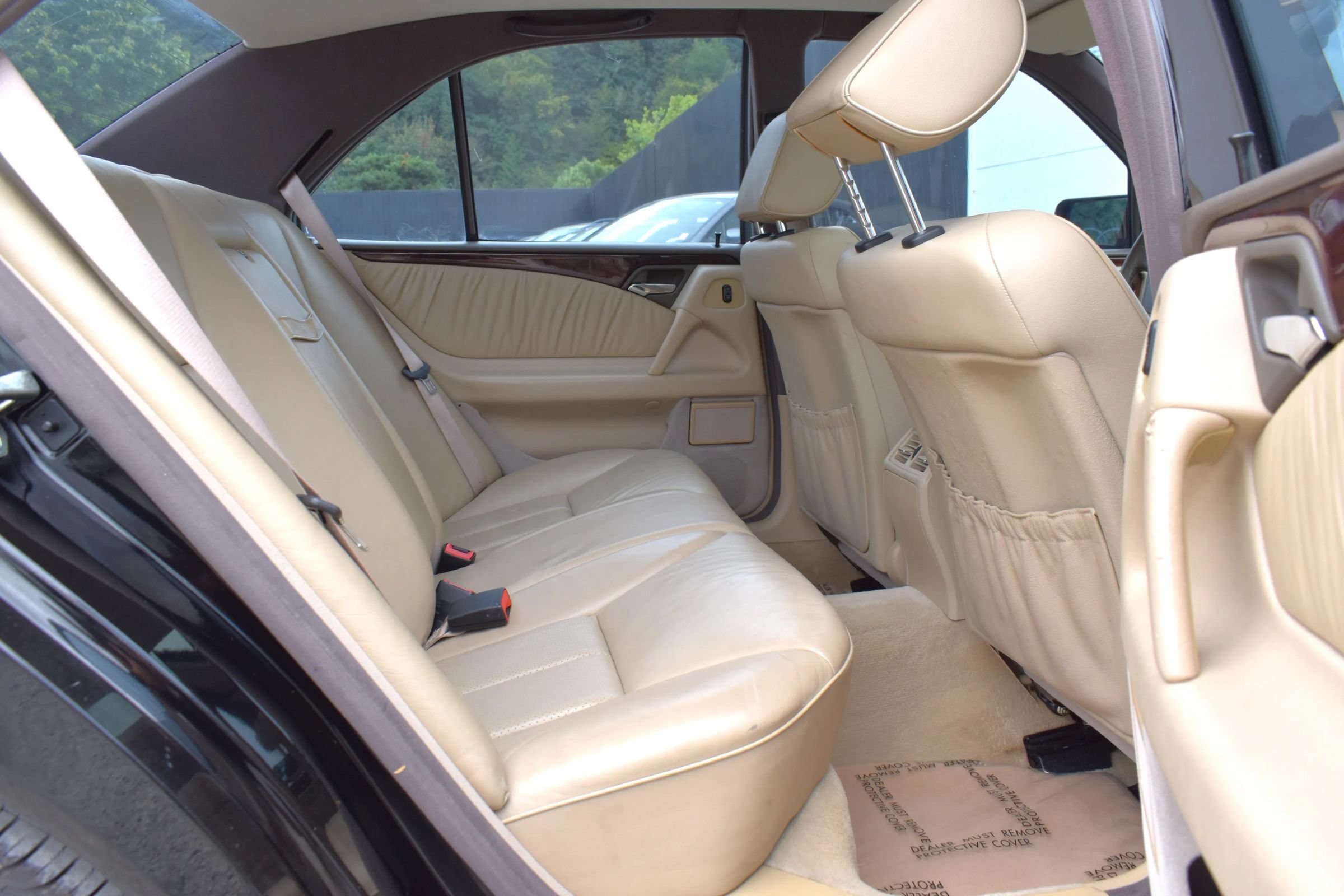 Used 1996 Mercedes-Benz E 320 Sedan image 23