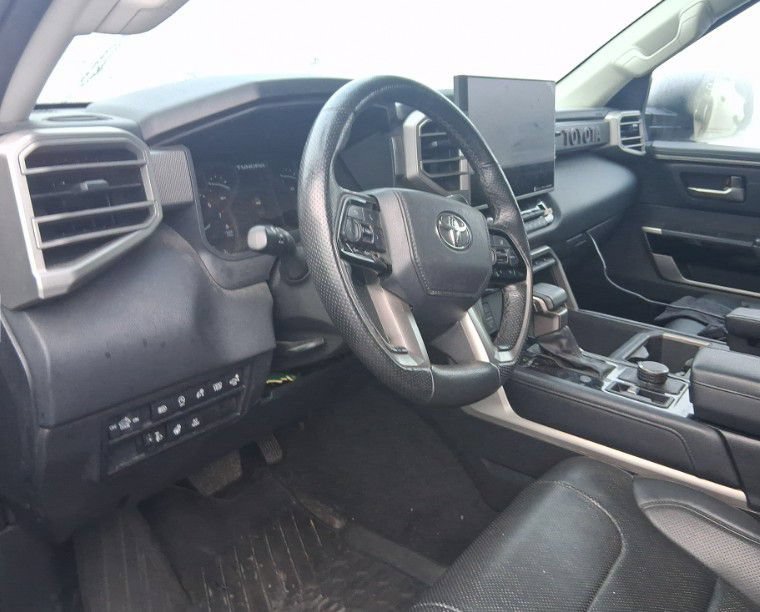 Used 2022 Toyota Tundra Limited AWD/4WD image 2