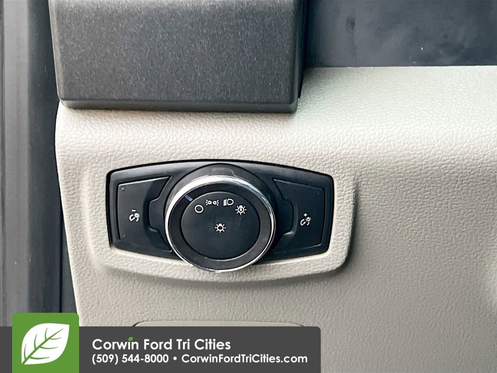 Used 2018 Ford F450 XL w/ Power Equipment Group image 18