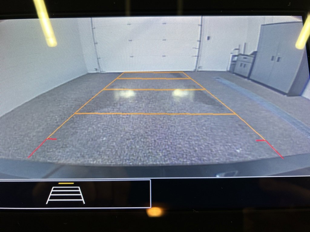 Used 2022 Chevrolet Malibu RS image 19