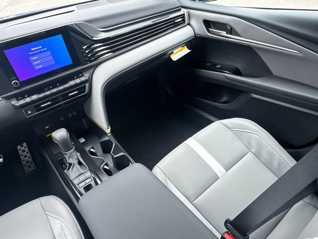 New 2026 Toyota Camry SE AWD/4WD image 18
