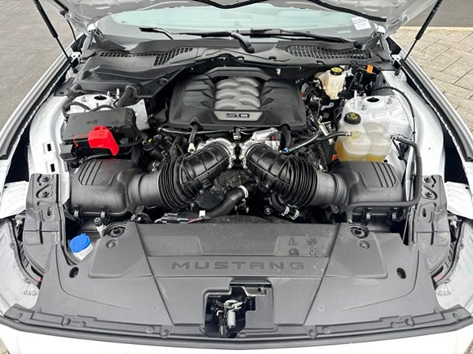 Used 2025 Ford Mustang GT Premium RWD image 23