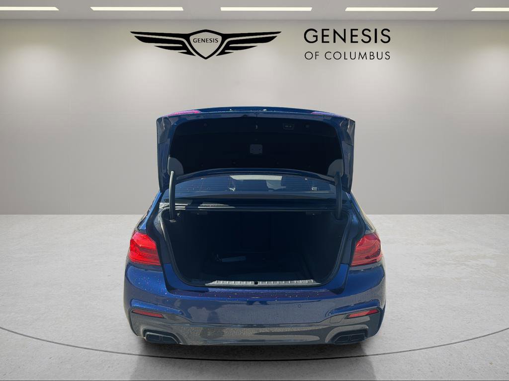 Used 2020 BMW M550i xDrive M550i xDrive image 9