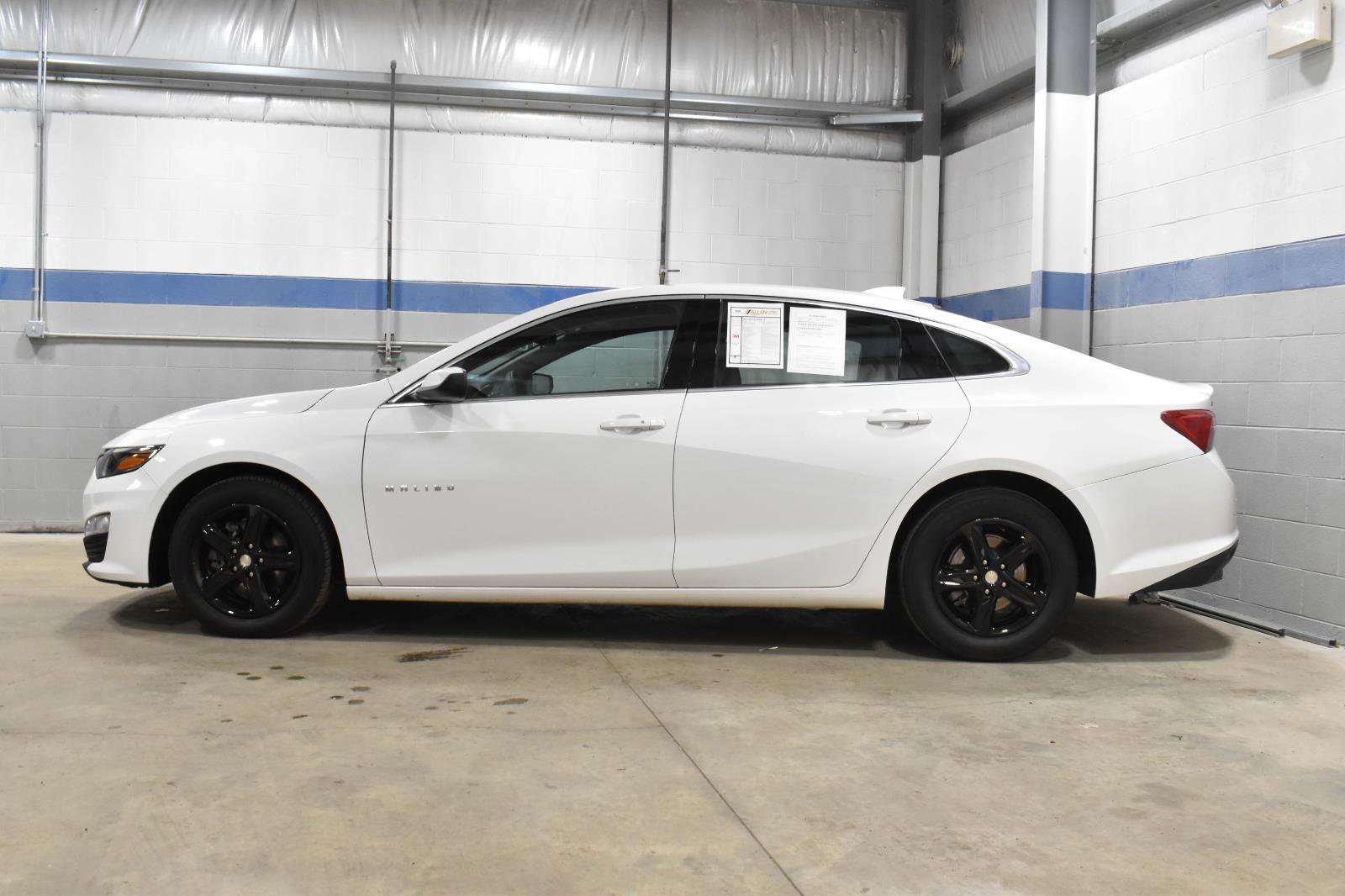 Used 2024 Chevrolet Malibu LT image 22