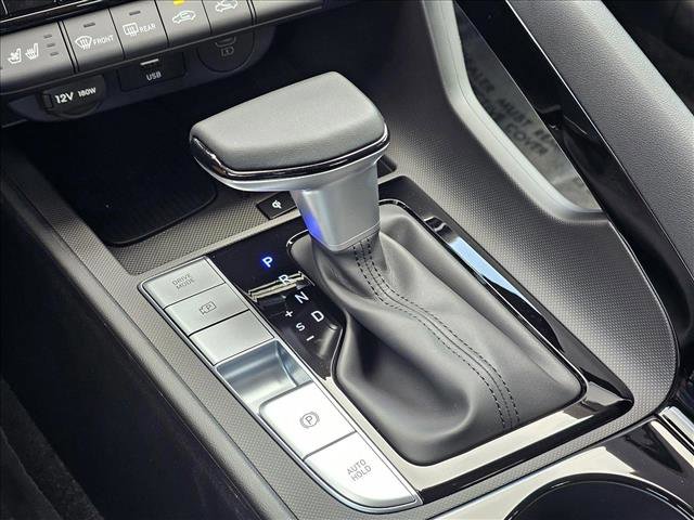 New 2025 Hyundai Elantra Limited image 15