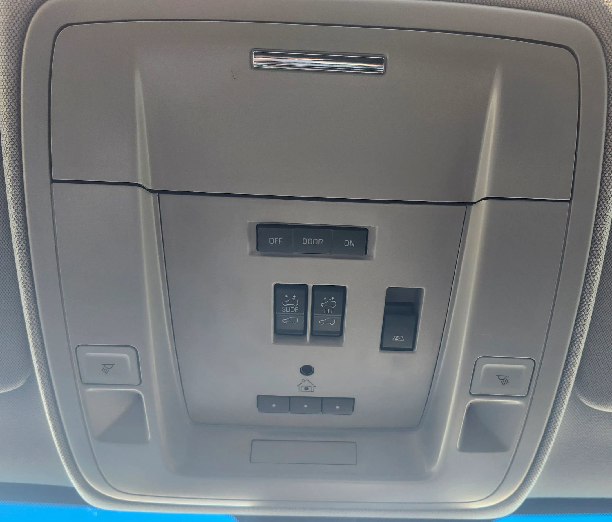 Used 2016 GMC Sierra 2500 Denali w/ Duramax Plus Package image 30