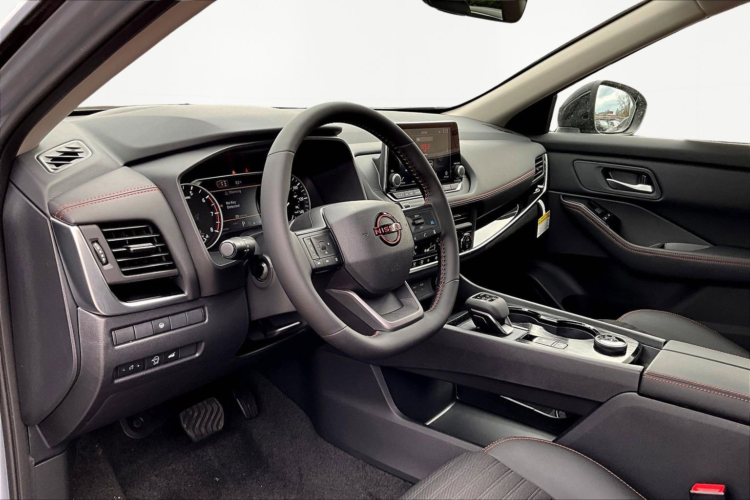 New 2026 Nissan Rogue SV AWD/4WD image 15