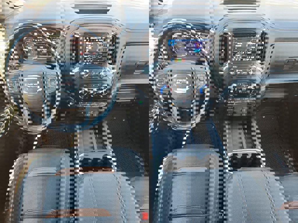 Used 2023 GMC Sierra 2500 AT4 w/ AT4 Premium Plus Package image 10