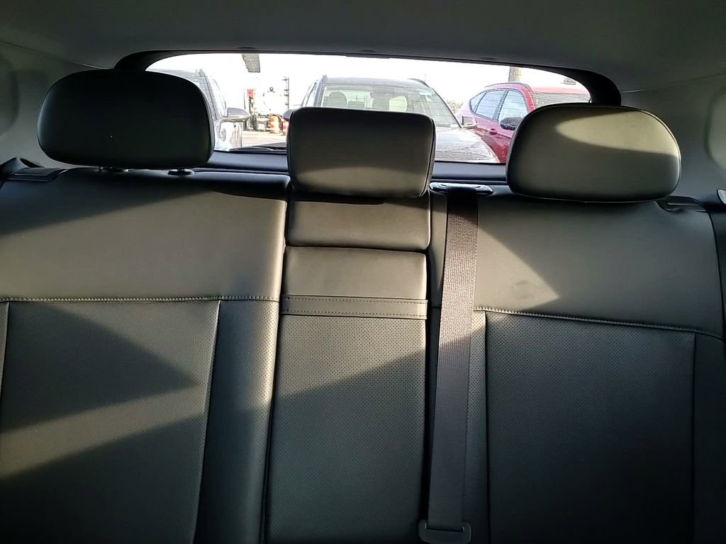 Certified 2025 Hyundai Kona Limited image 23