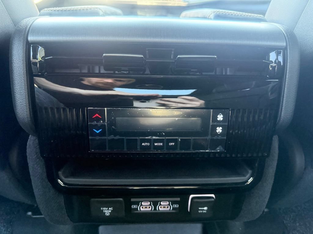 New 2026 Jeep Grand Wagoneer L 4WD image 40