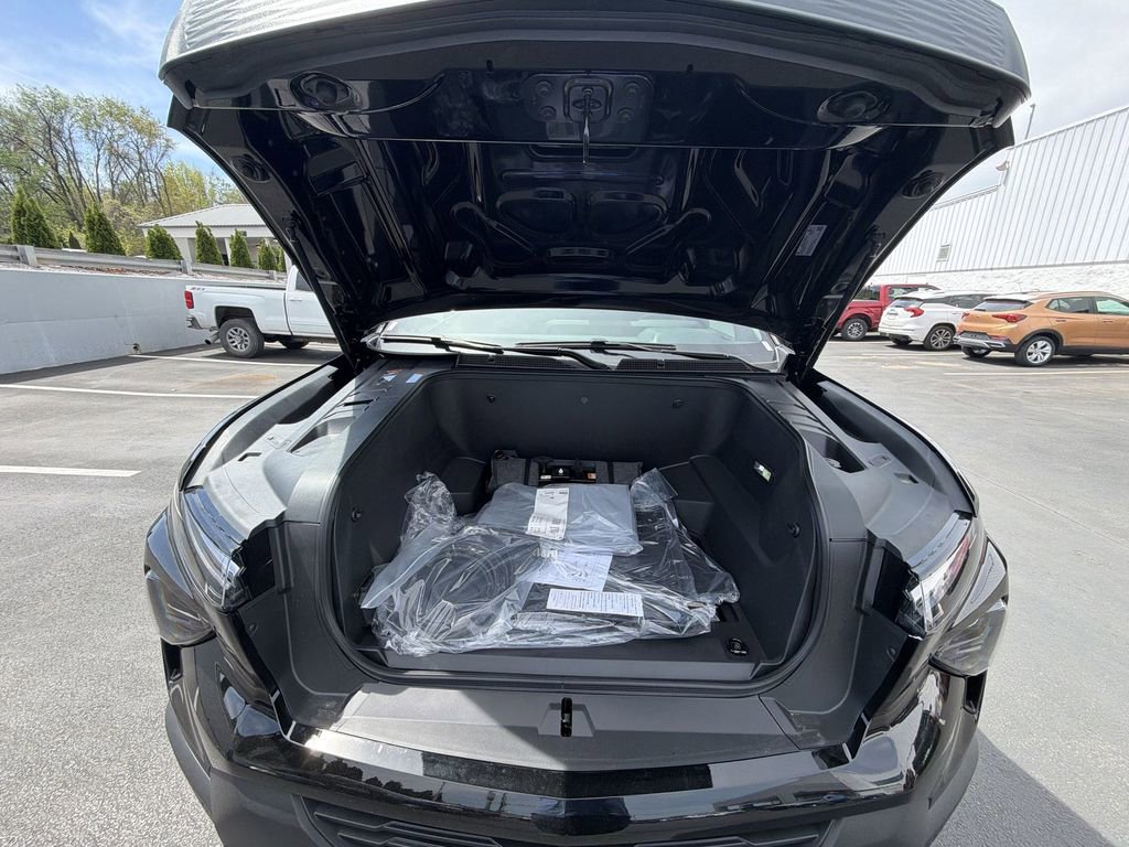 New 2026 Chevrolet Silverado EV W/T w/ LPO, Custom Package AWD/4WD image 29