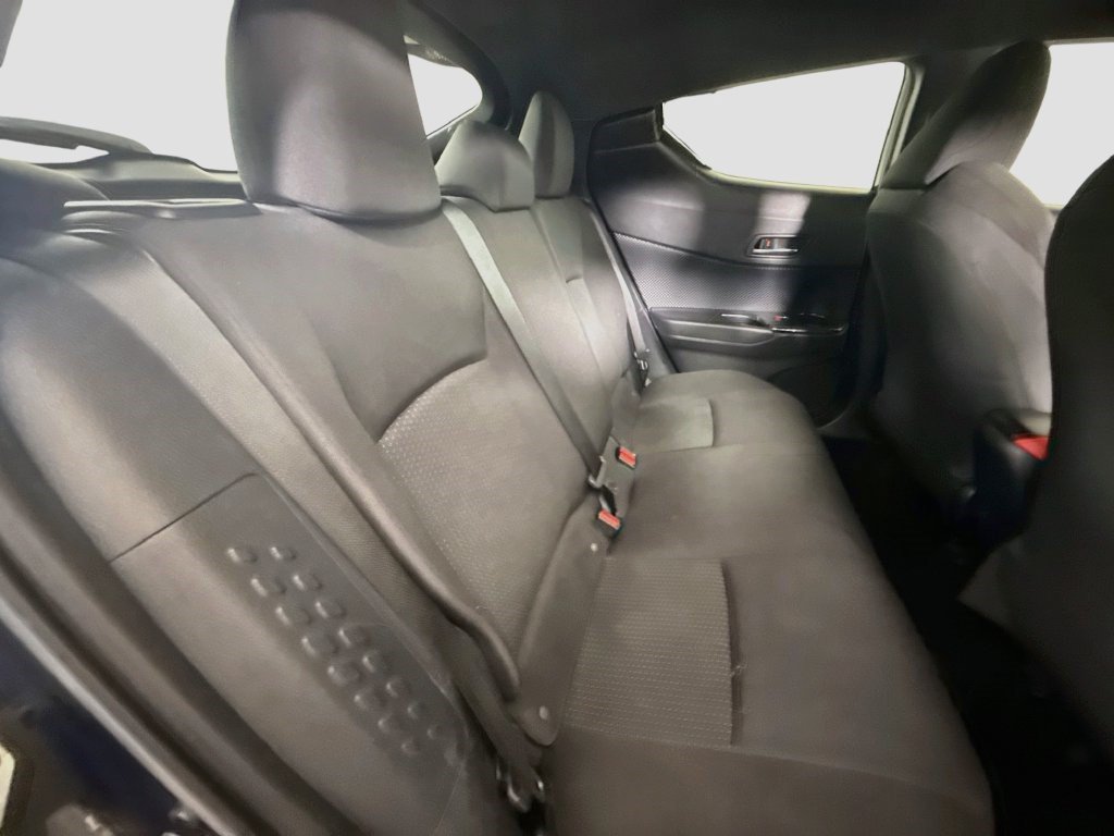 Used 2019 Toyota C-HR LE FWD image 25