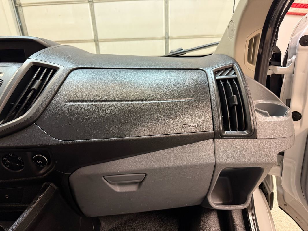 Used 2016 Ford Transit 250 130 Low Roof image 37