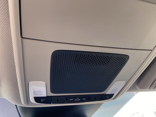 Used 2023 Honda Pilot LX image 44