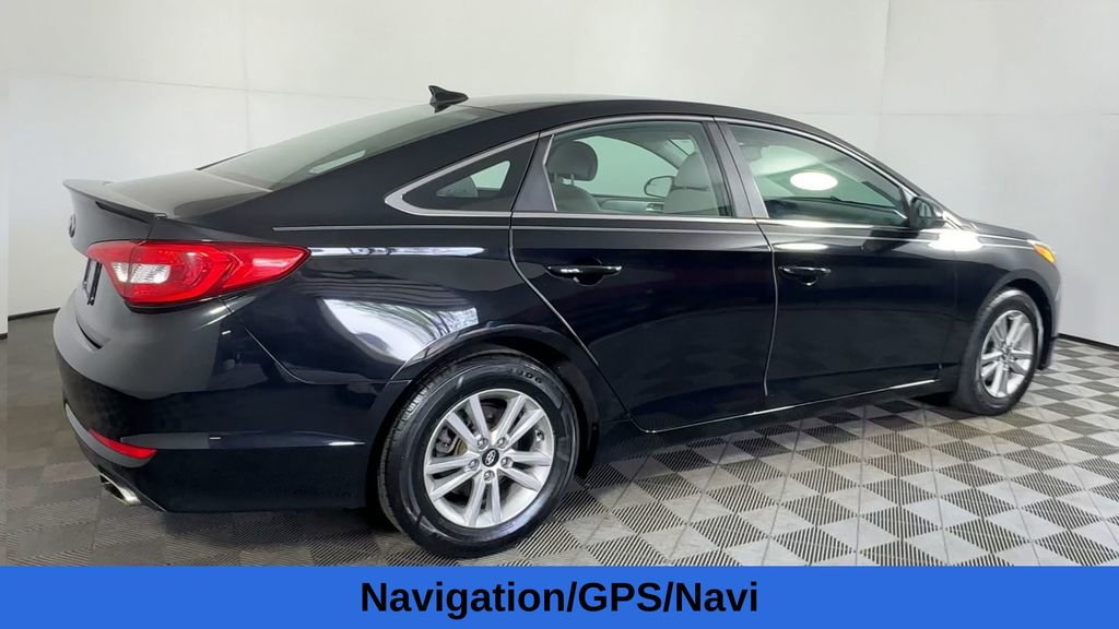 Used 2016 Hyundai Sonata SE FWD image 3