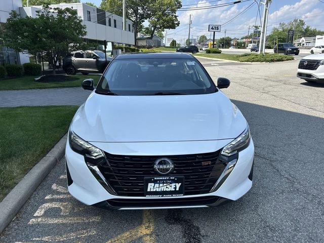 Certified 2025 Nissan Sentra SR w/ SR Premium Package FWD image 3