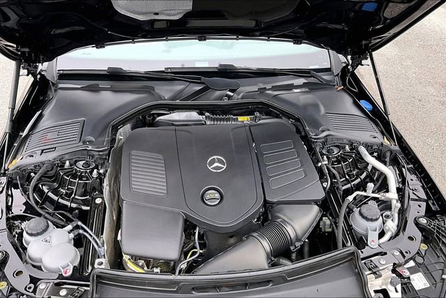 Used 2024 Mercedes-Benz C 300 Sedan image 32