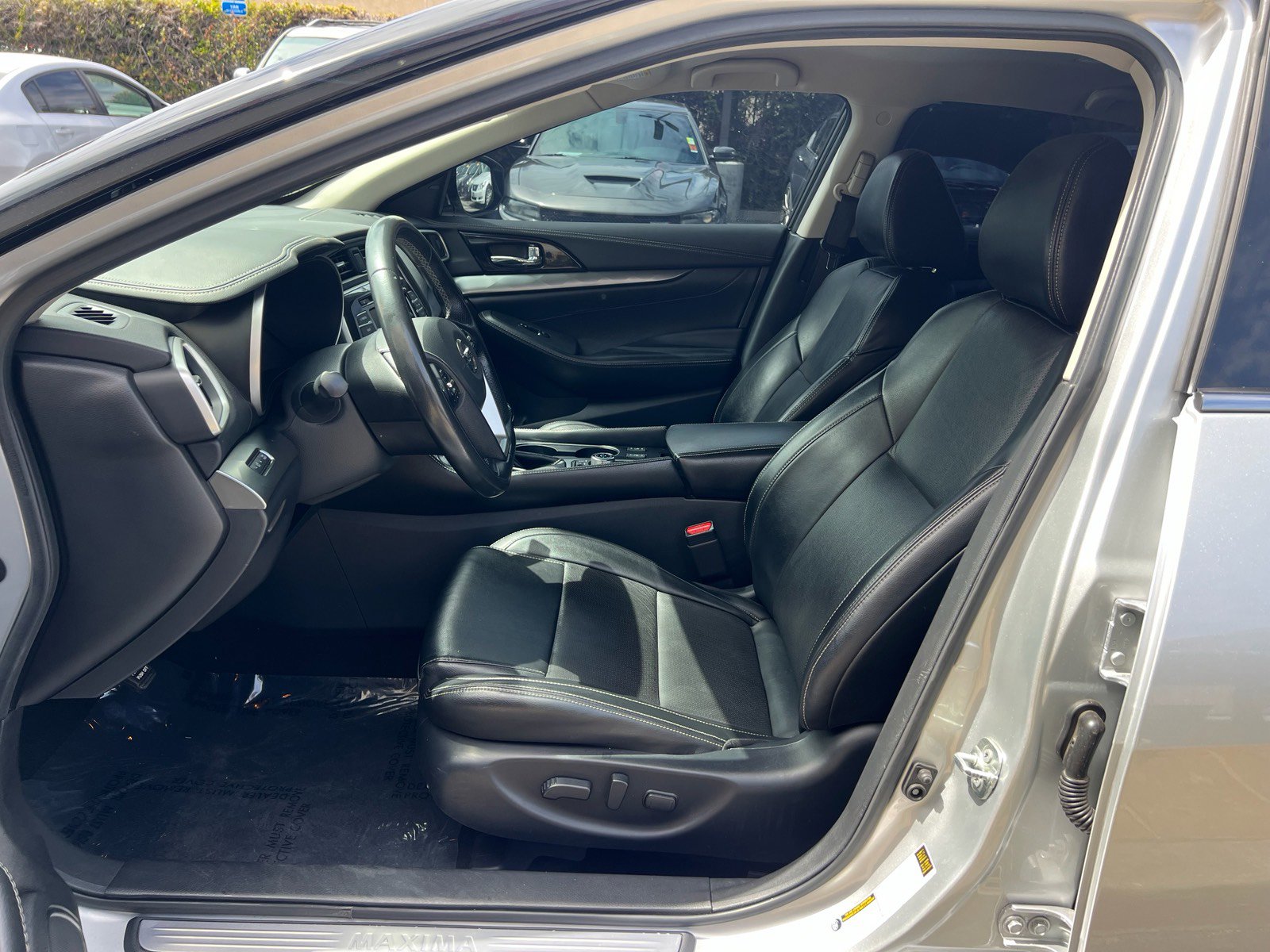 Used 2021 Nissan Maxima 3.5 SV w/ Floor Mat Group FWD image 13