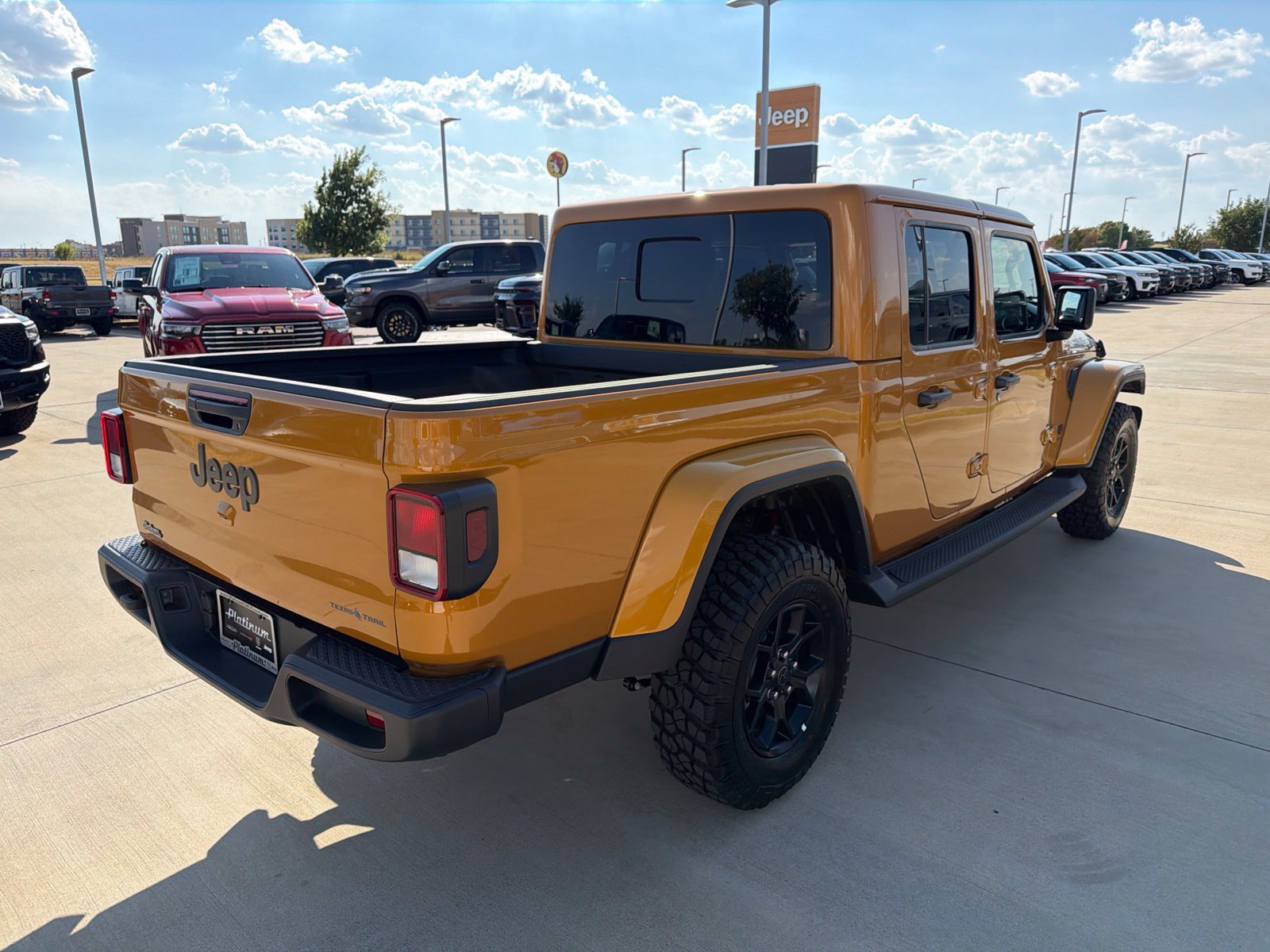 New 2026 Jeep Gladiator Sport AWD/4WD image 5