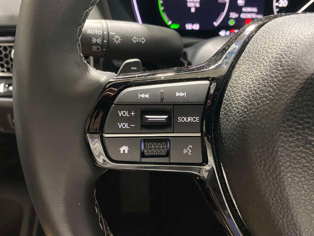 Used 2025 Honda Civic Sport image 23