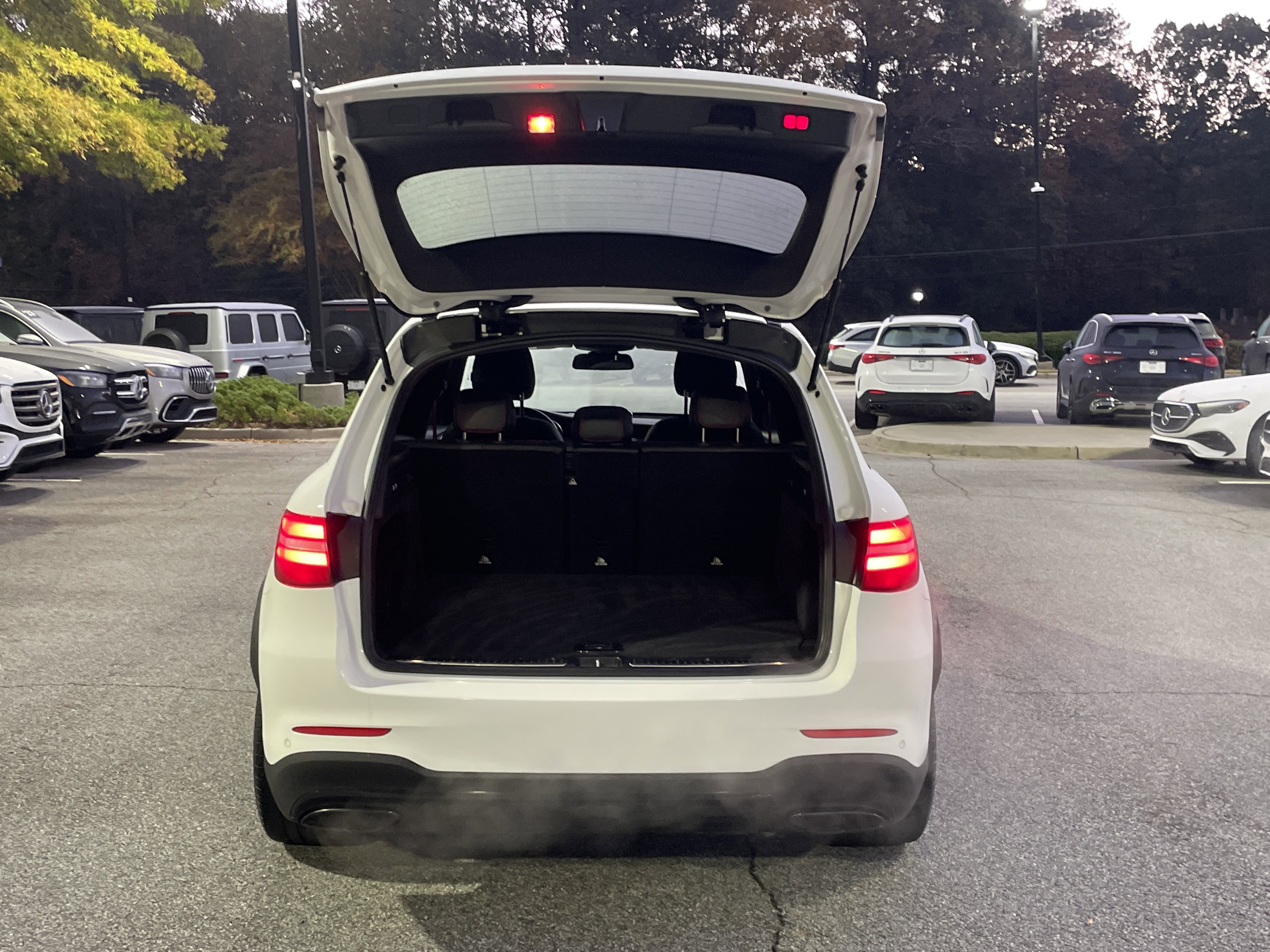 Used 2018 Mercedes-Benz GLC 43 AMG 4MATIC image 9