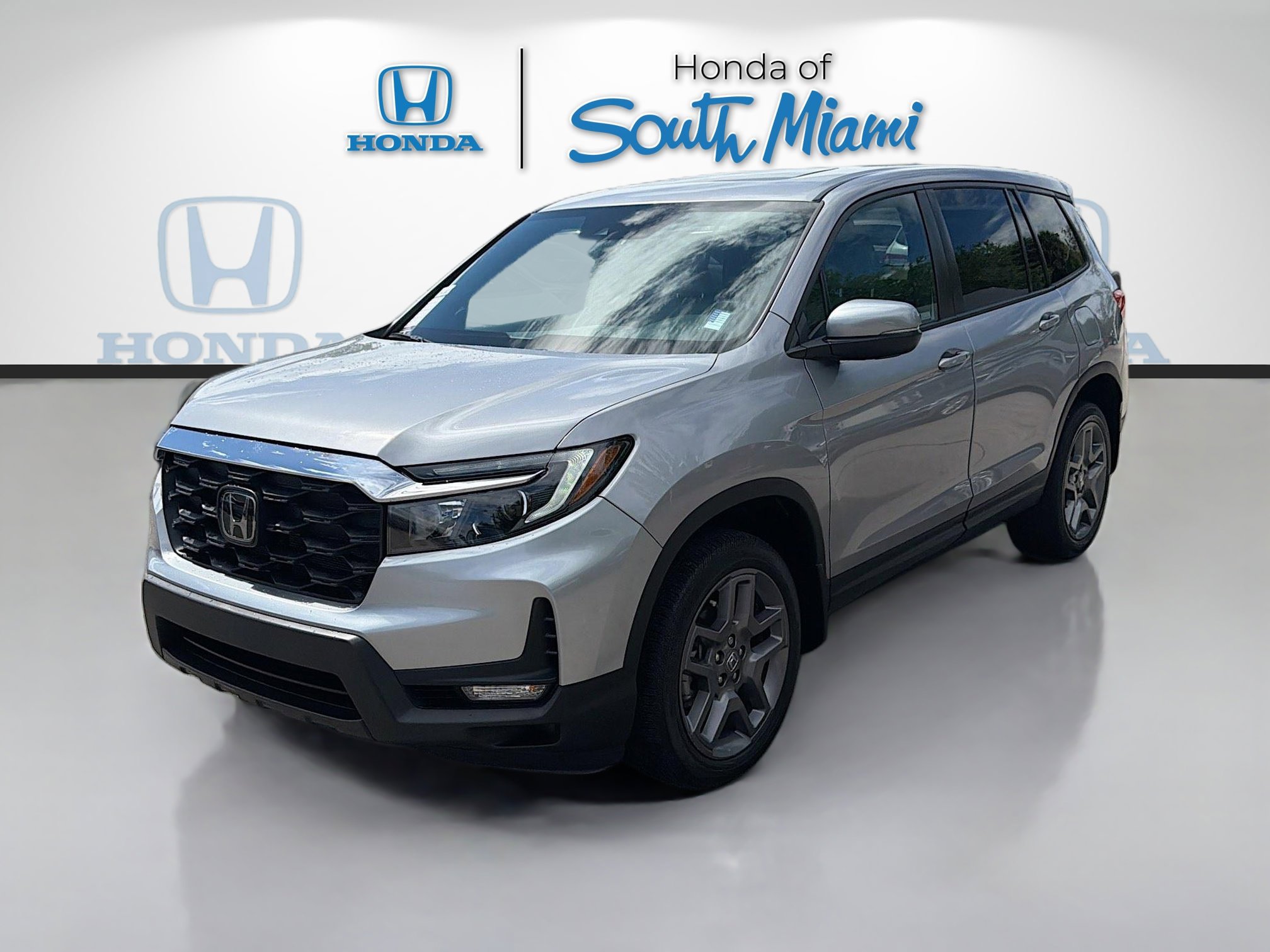Certified 2023 Honda Passport EX-L image 3