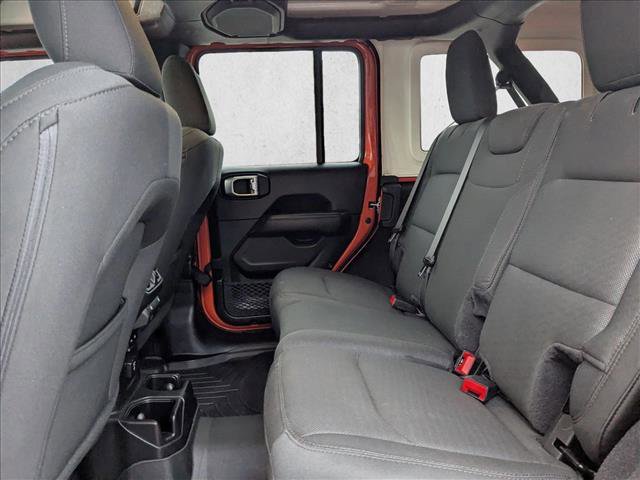 Used 2020 Jeep Wrangler Unlimited Sahara w/ Uconnect 4C Nav & Sound Group image 21