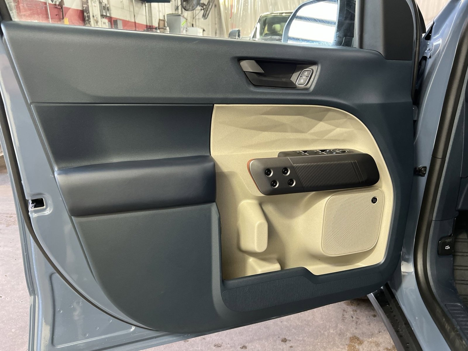 New 2026 Ford Maverick Lariat w/ 4K Tow Package image 14