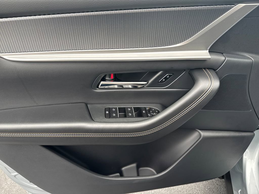 New 2025 MAZDA CX-90 Plug-In Hybrid w/ Premium Plus image 12