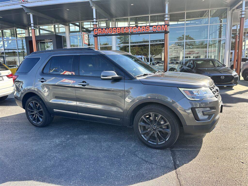 Used 2017 Ford Explorer XLT w/ Equipment Group 202A