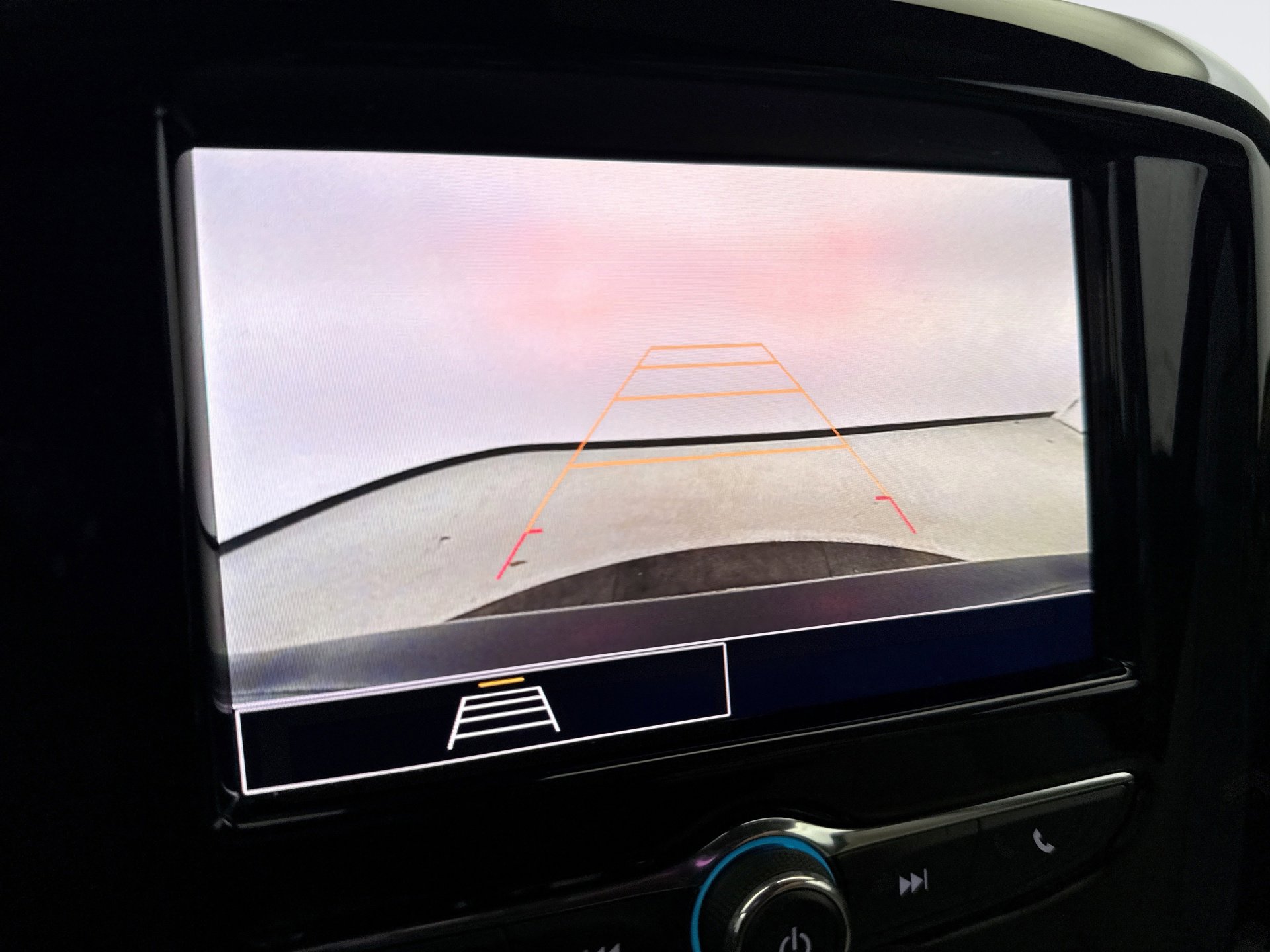 Used 2023 Chevrolet Traverse LS image 15