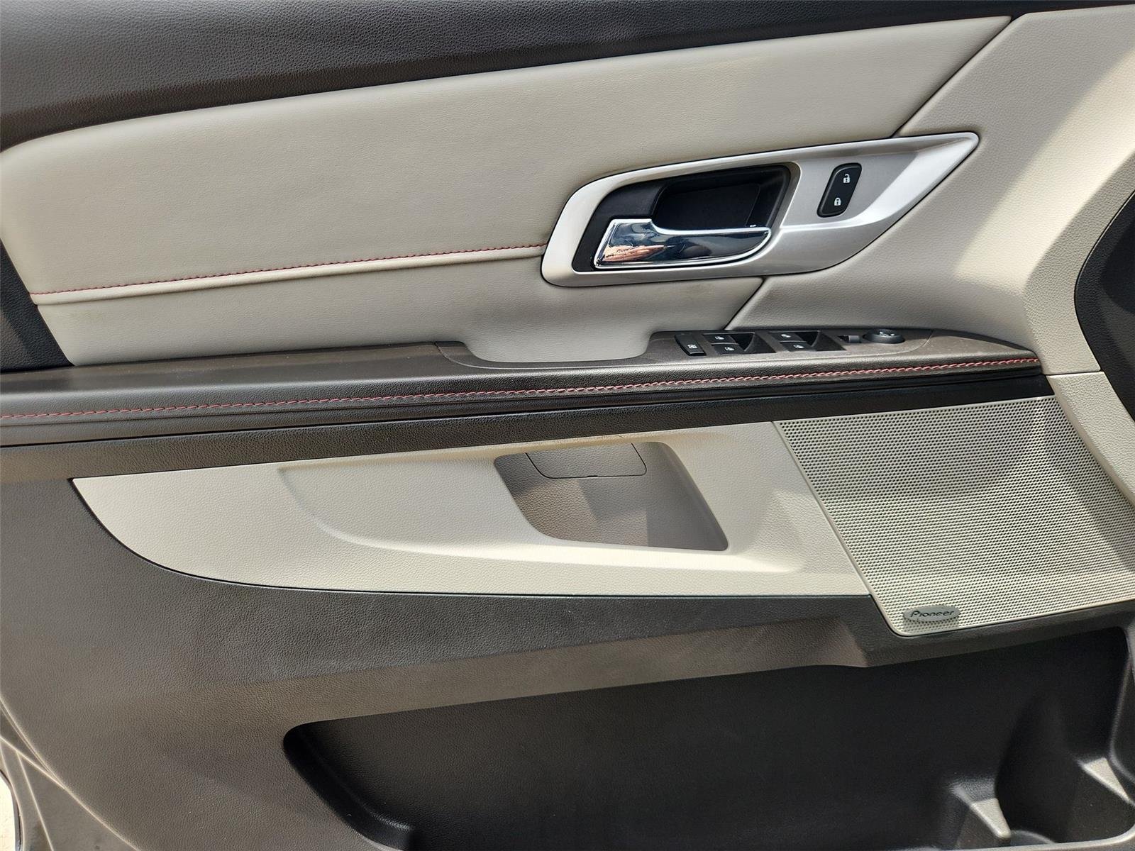 Used 2014 GMC Terrain SLE FWD image 18