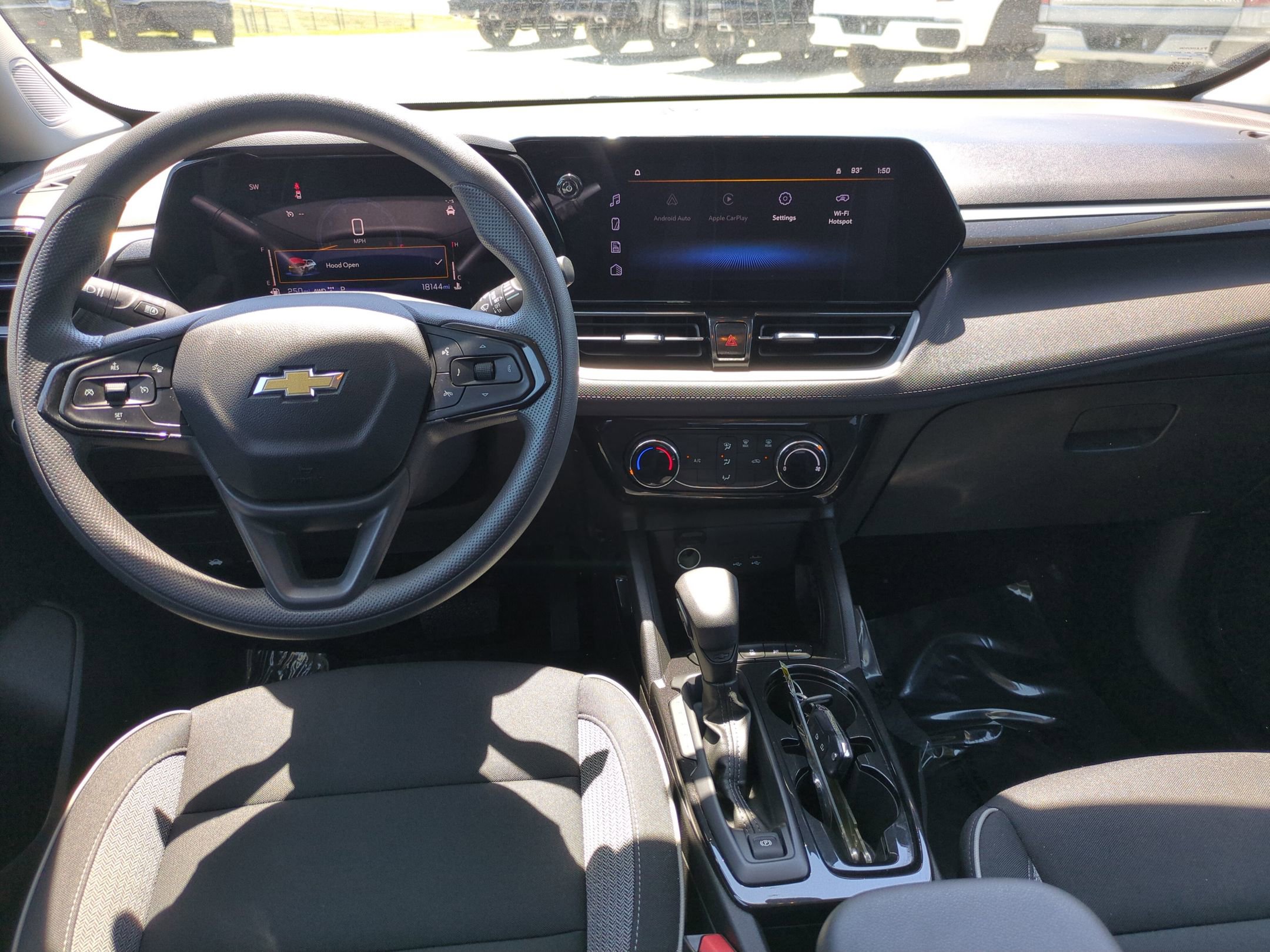 Used 2025 Chevrolet TrailBlazer LT AWD/4WD image 27