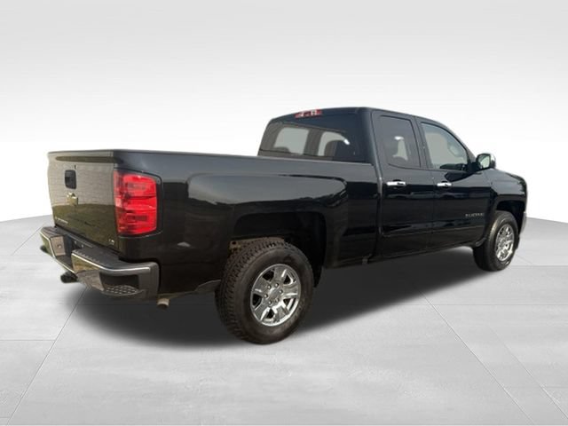 Used 2019 Chevrolet Silverado 1500 LT AWD/4WD image 16