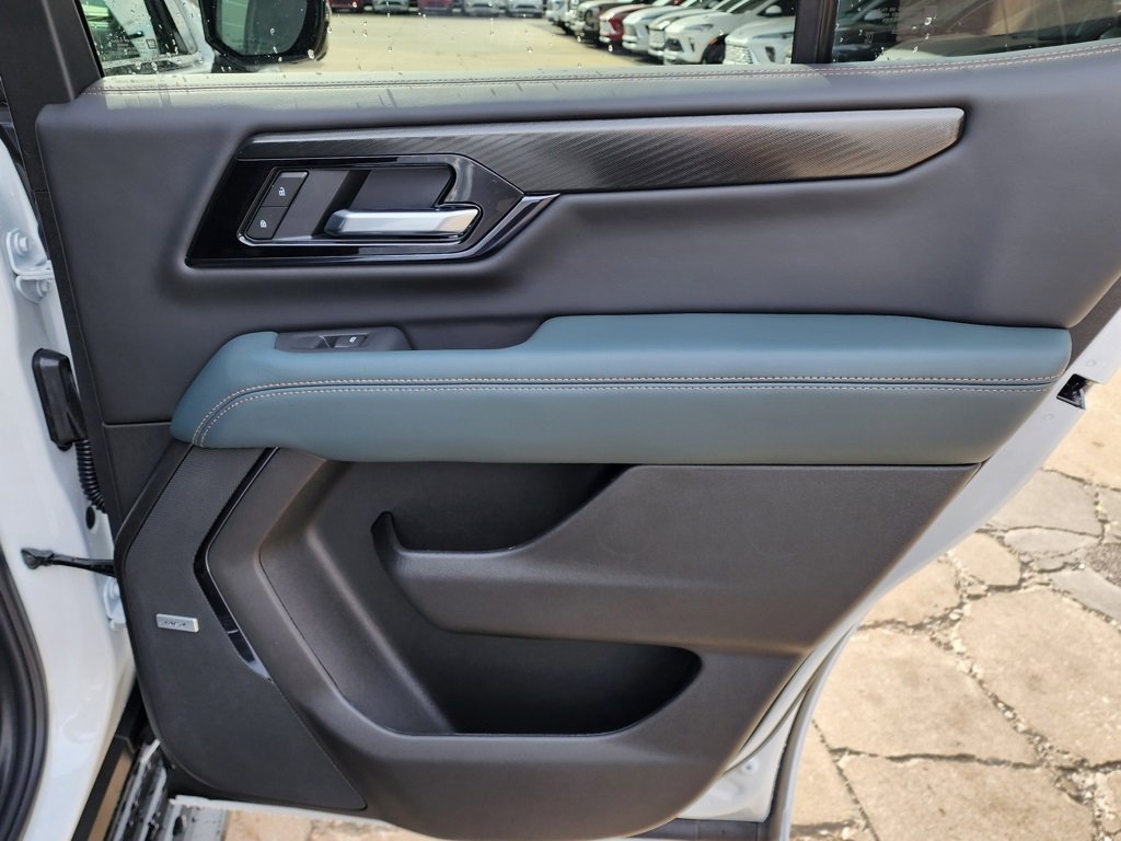 New 2026 GMC Yukon AT4 image 44