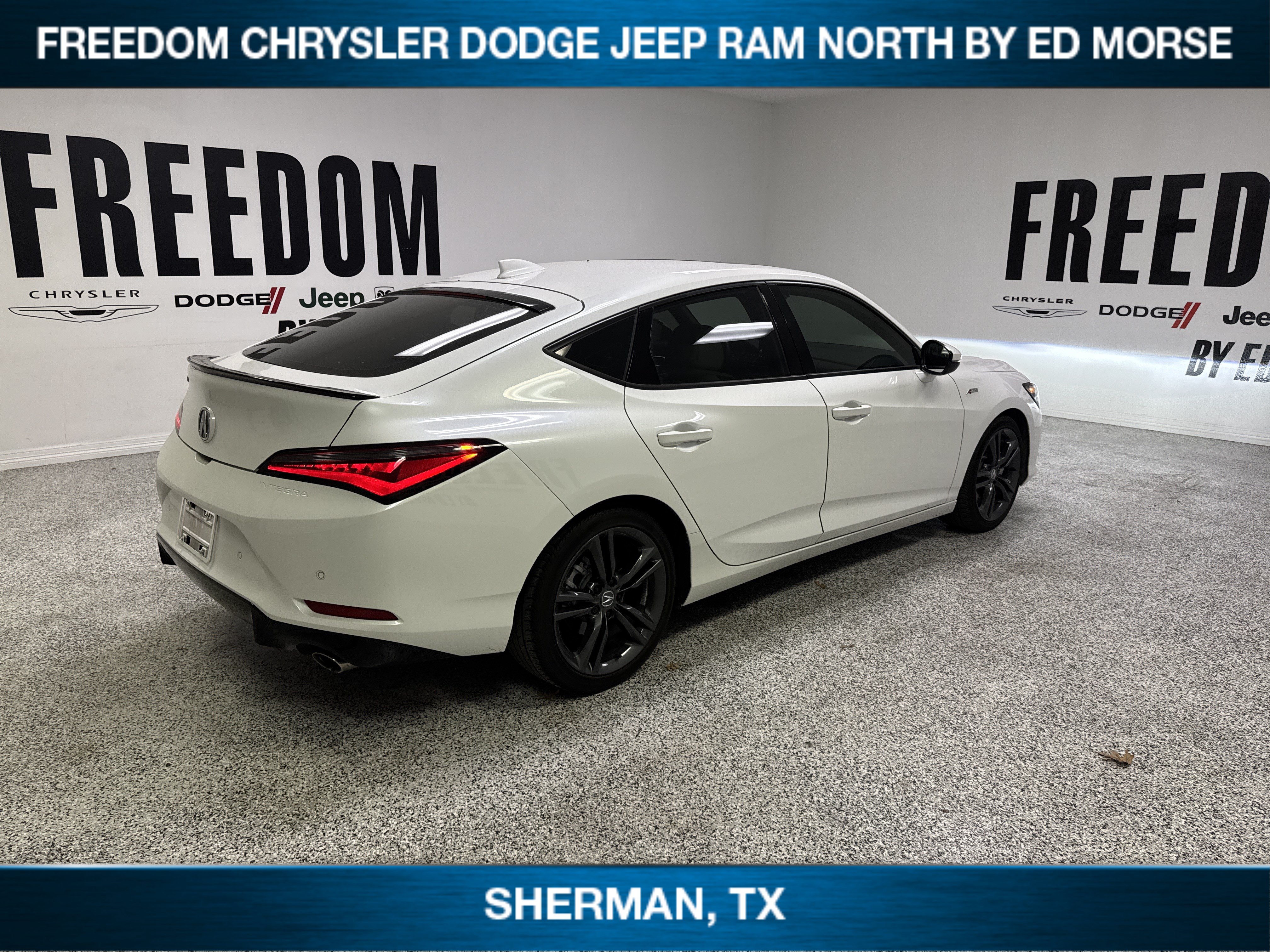 Used 2024 Acura Integra A-Spec w/ Technology Package FWD image 4