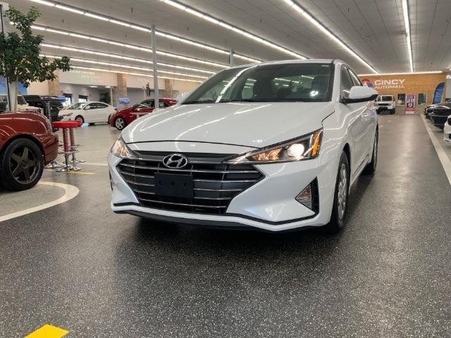 Used 2019 Hyundai Elantra SE FWD image 40