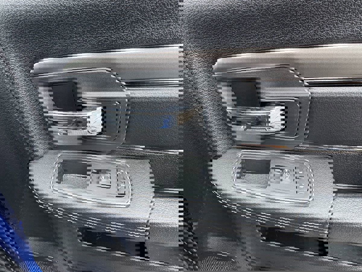 Used 2014 RAM 1500 Sport w/ Convenience Group image 32