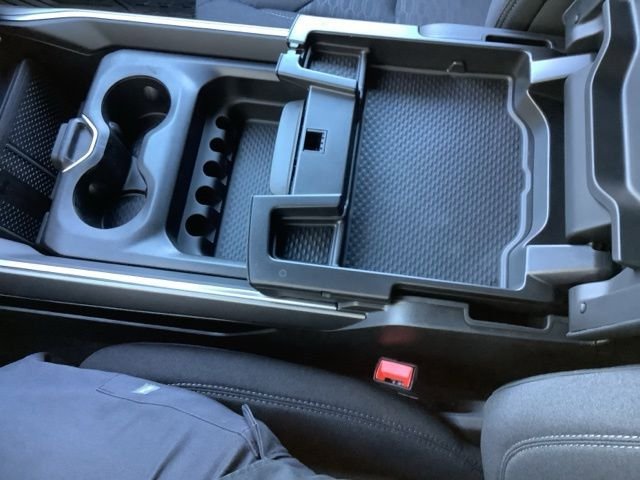 New 2026 RAM 1500 4x4 Crew Cab image 25