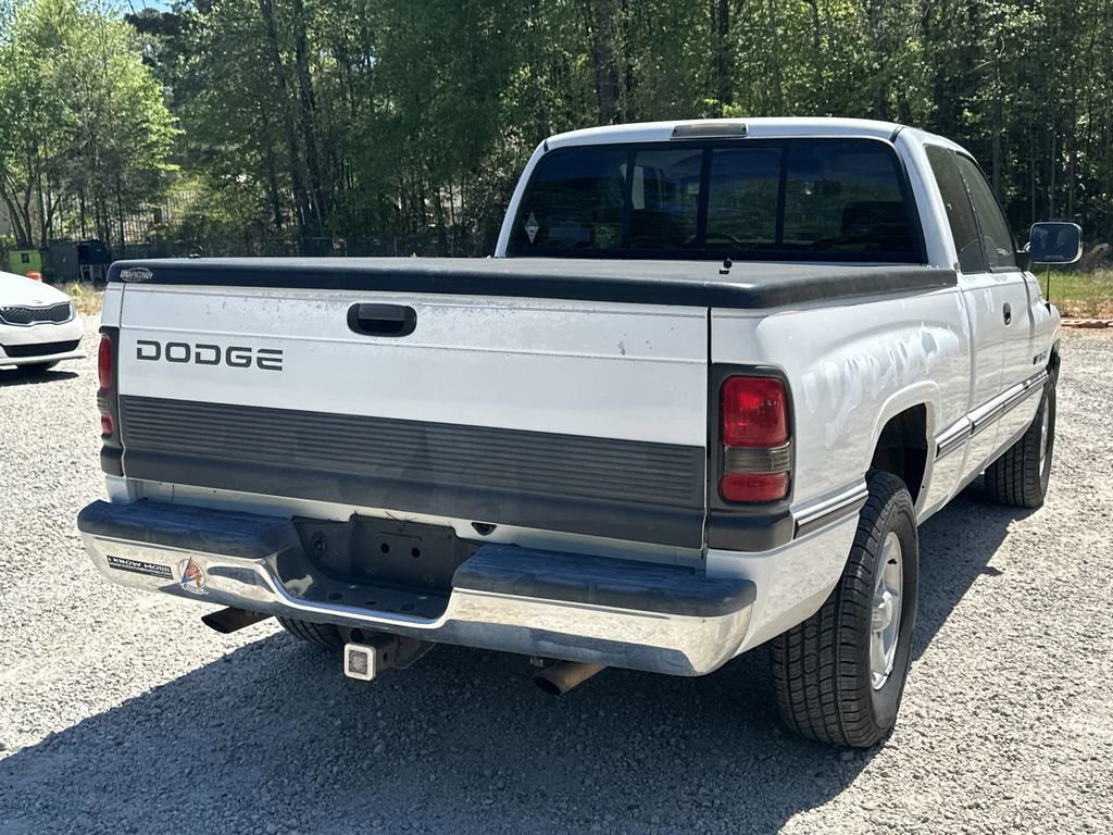 Used 1997 Dodge Ram 1500 Truck 2WD Club Cab image 3