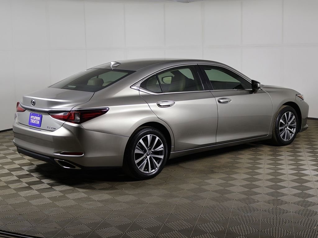 Used 2020 Lexus ES 350 w/ Premium Package FWD image 11