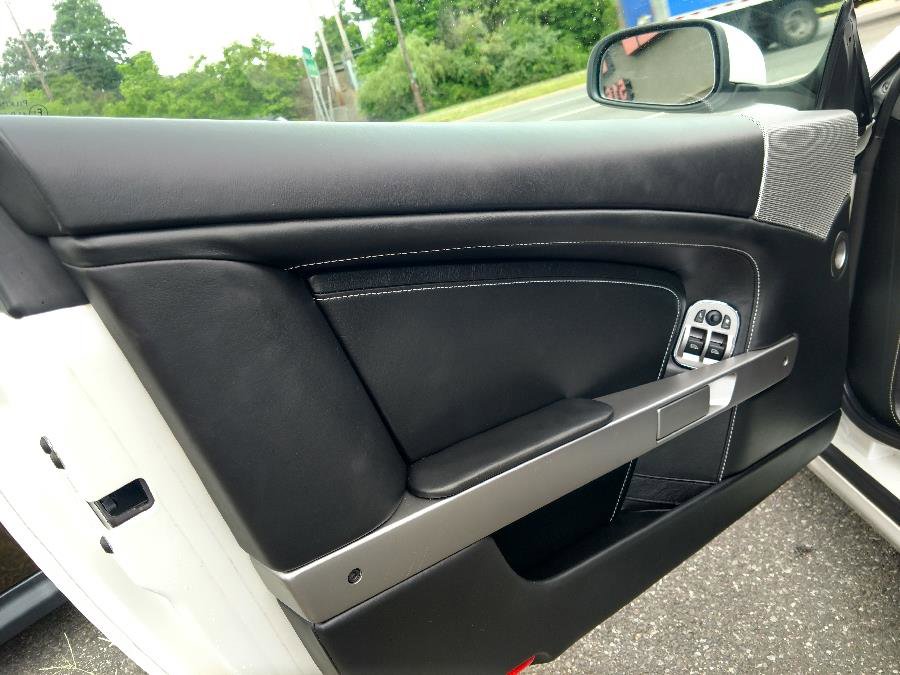 Used 2009 Aston Martin DB9 Coupe image 40