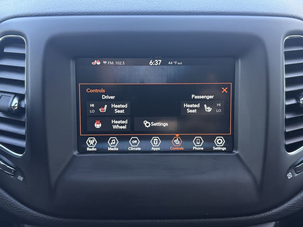 Used 2019 Jeep Compass Latitude w/ Cold Weather Group image 20