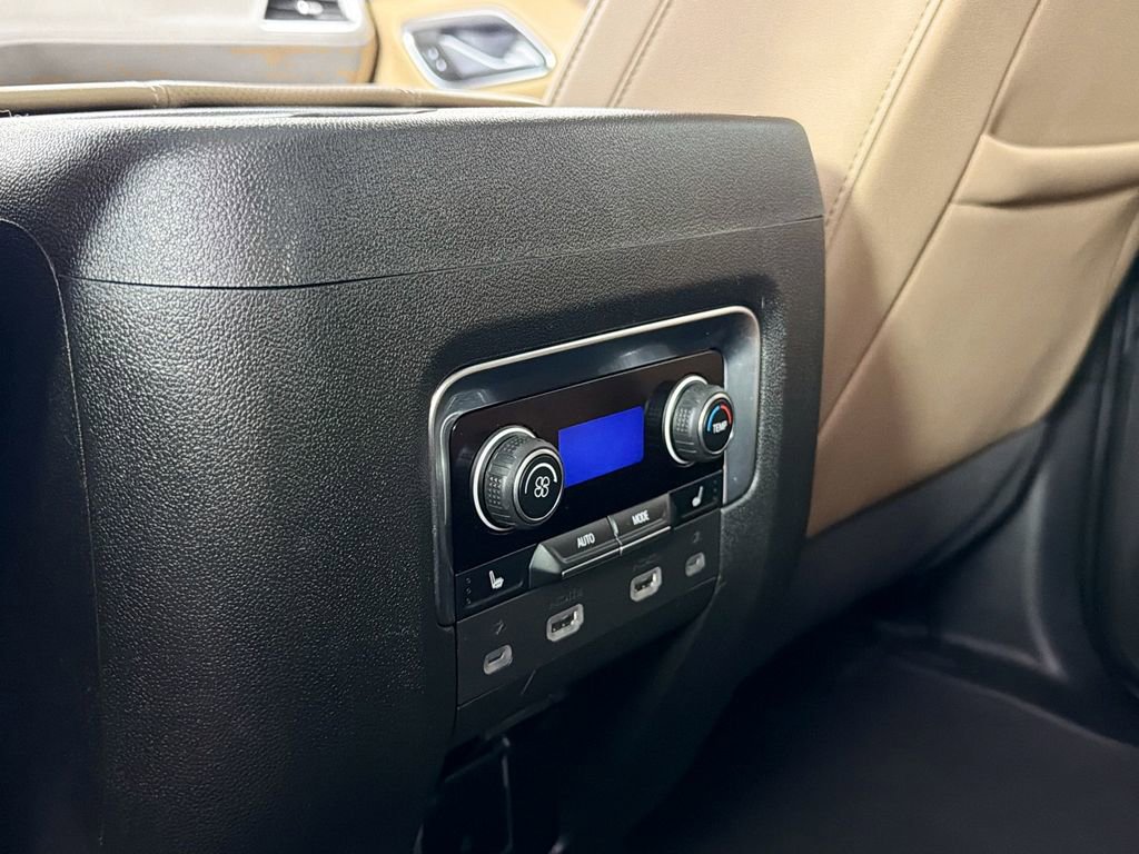 Used 2023 Chevrolet Tahoe Premier w/ Premium Package image 28