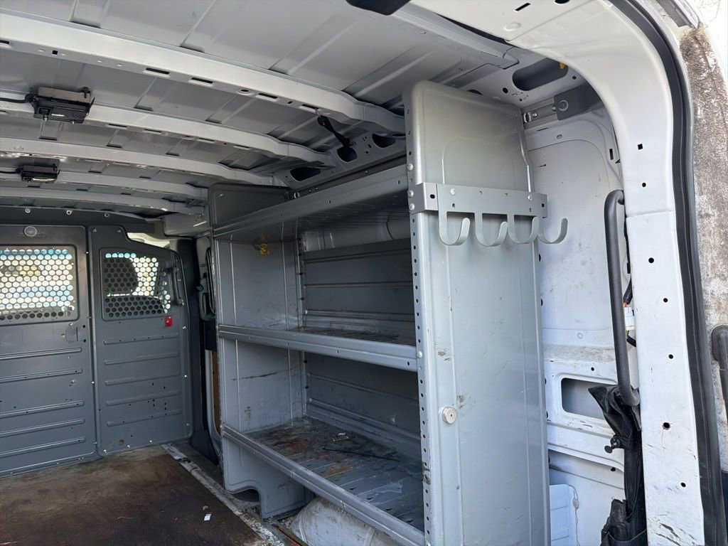 Used 2019 Nissan NV 3500 S image 22