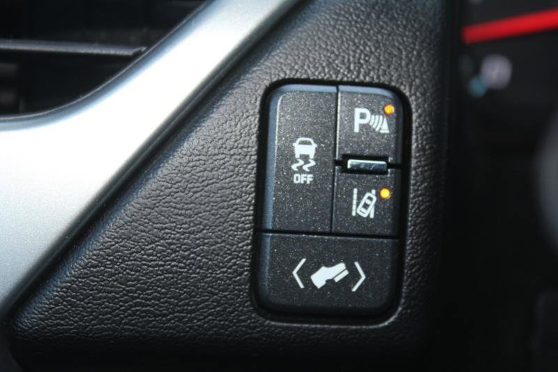 Used 2015 Chevrolet Suburban LT image 15