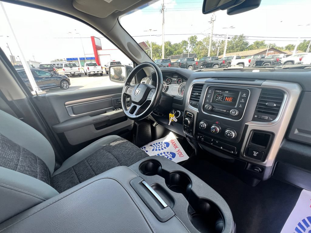 Used 2017 RAM 1500 Big Horn AWD/4WD image 41