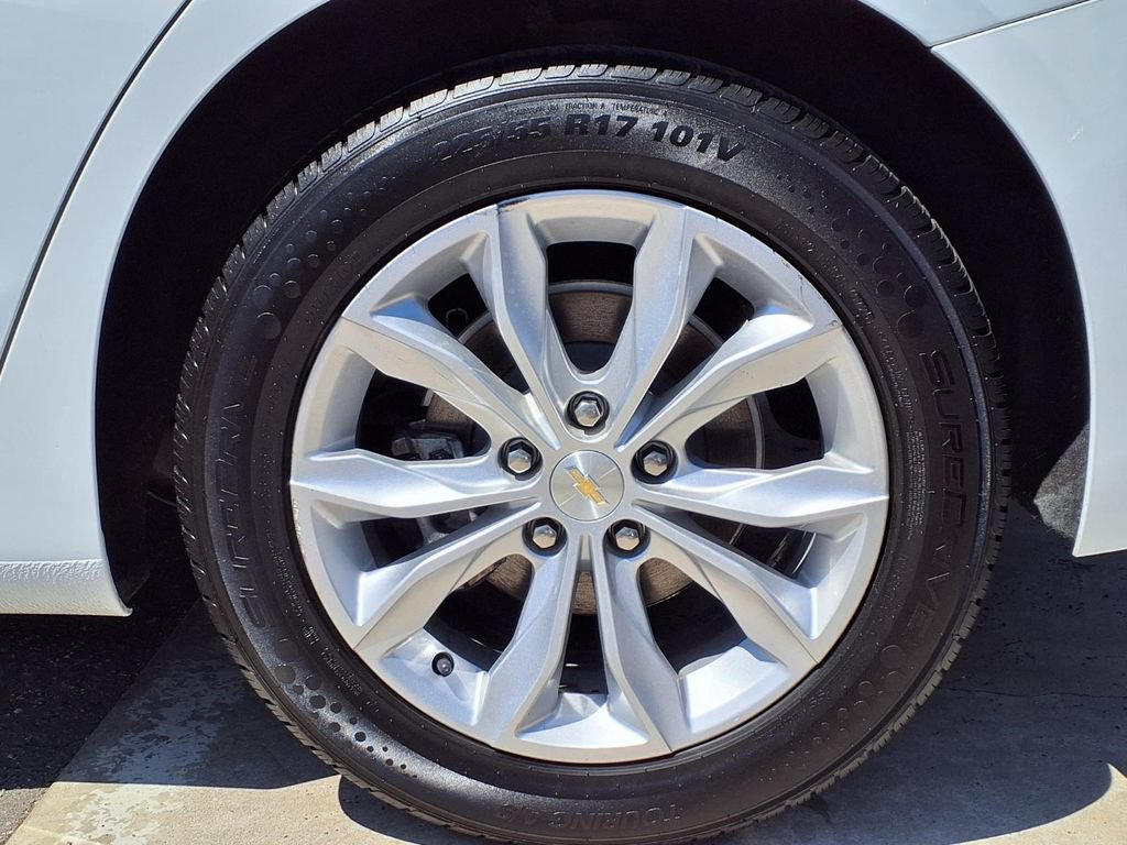 Used 2023 Chevrolet Malibu LT FWD image 7