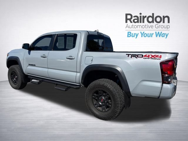 Used 2019 Toyota Tacoma TRD Off-Road AWD/4WD image 5
